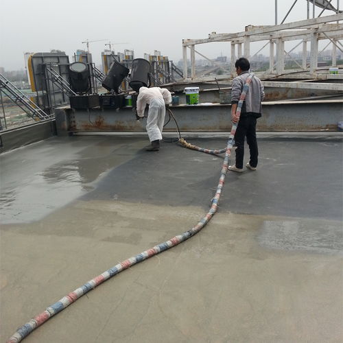 聚脲喷涂设备 一机多功能涂料喷涂机 楼顶屋面防水涂料聚脲喷涂机